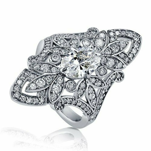 New Vintage Women 925 Silver White Sapphire Ring